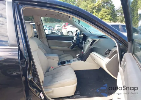 2011 Subaru Outback 2.5I Premium из США, поврежденный, VIN 4S4BRBFC7B3398929